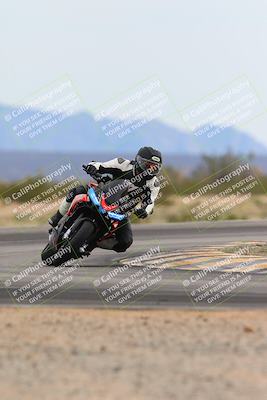 media/Feb-24-2024-Chuckwalla Open Track (Cars N Bikes) (Sat) [[895645527c]]/3-Bike 2/Session 3 Turn 15/